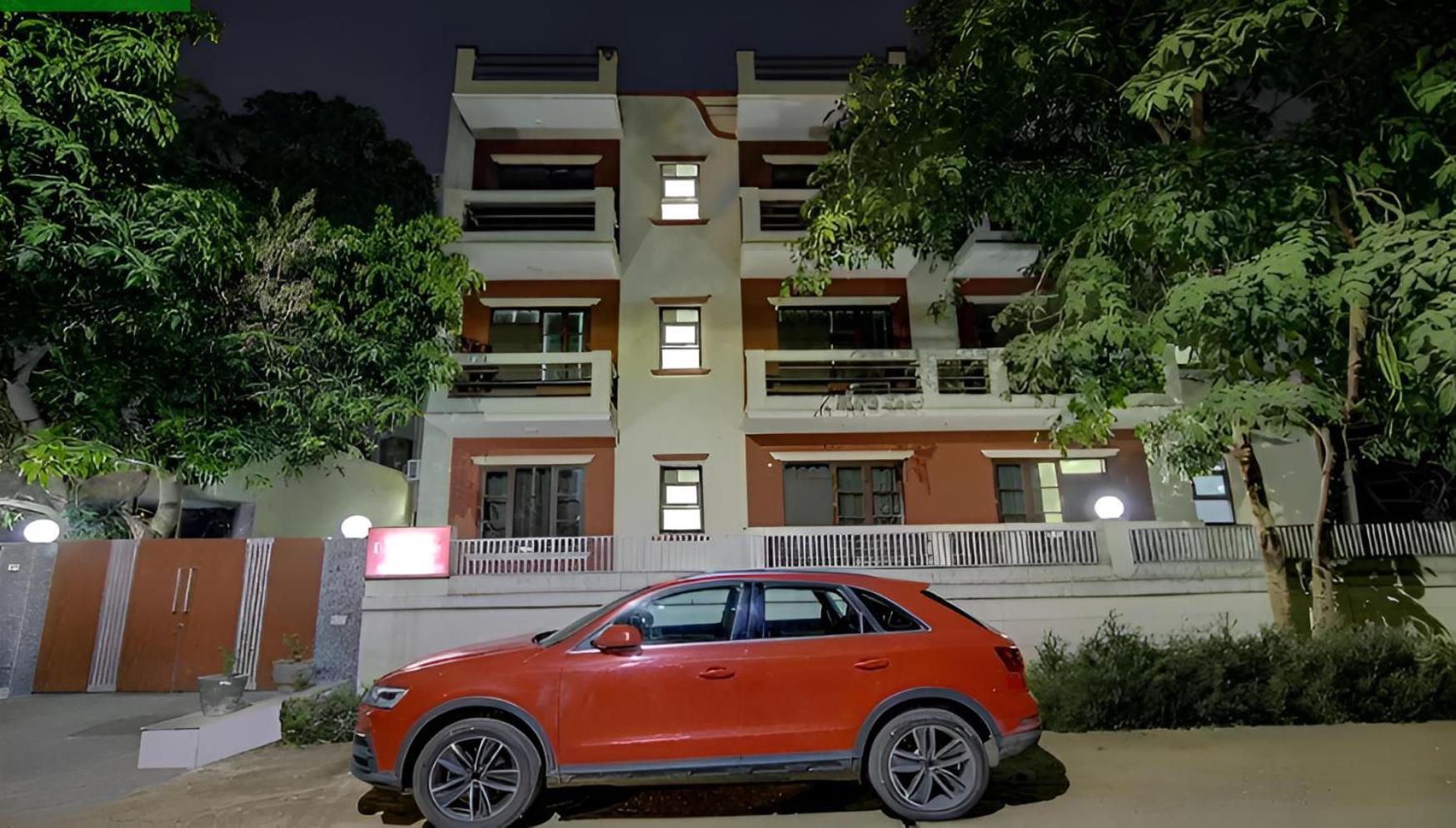 Treebo Iffco Chowk غورغاون المظهر الخارجي الصورة